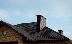 Metal Roofing vs. Asphalt Shingles for Your Home